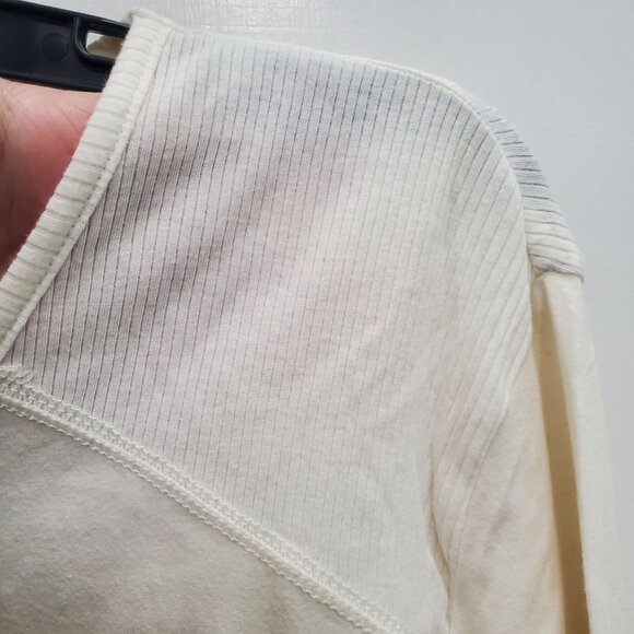 Columbia River Resort Cream Crew Neck‎ Stretch Long Sleeve Active Outdoor Top L - Picture 3 of 7